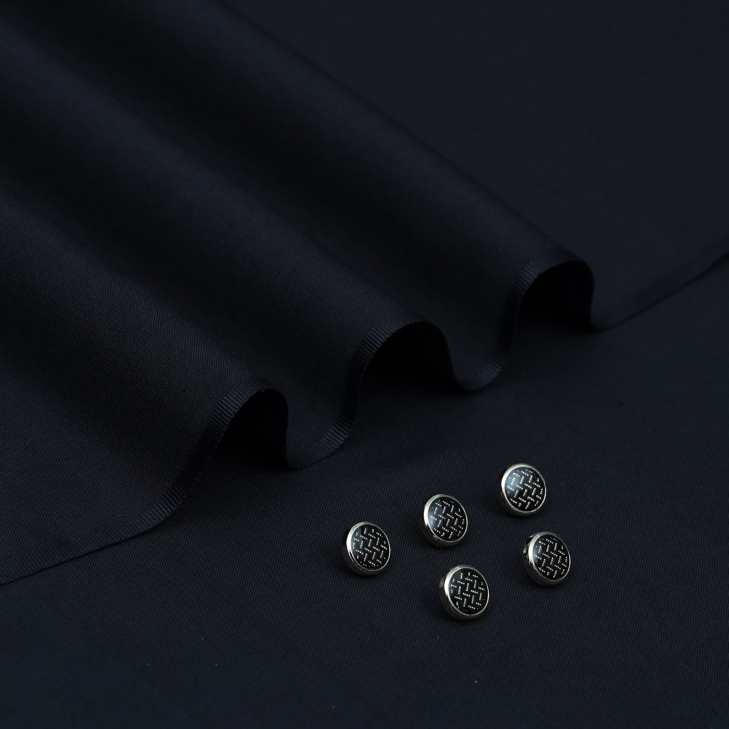 Jet Black - Blended Wash&Wear